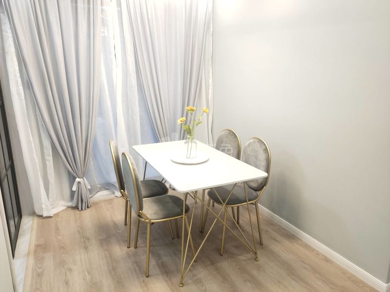 祁秀雅苑9279292客厅图11