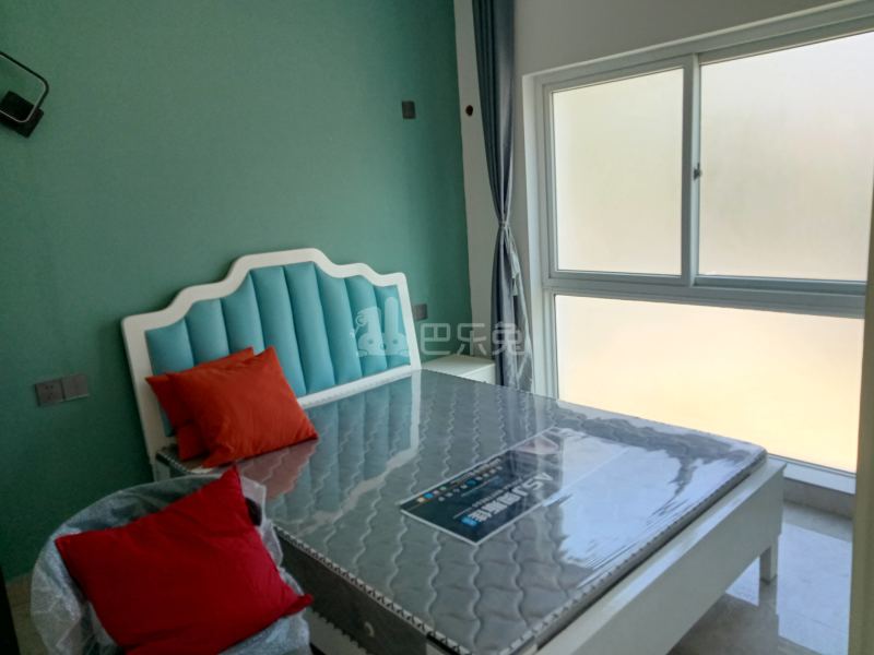 华门清水湾9286181卧室图0