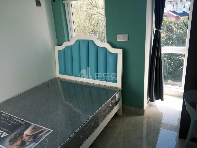 华门清水湾9286189卧室图0