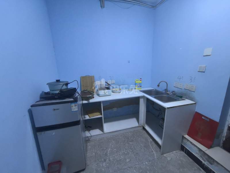 香逸尚城花园9286469厨房图6