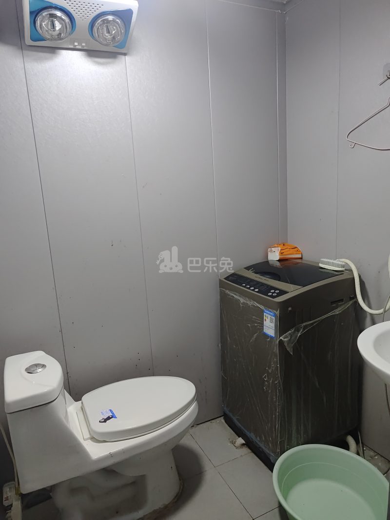 香逸尚城花园9286469卫生间图7