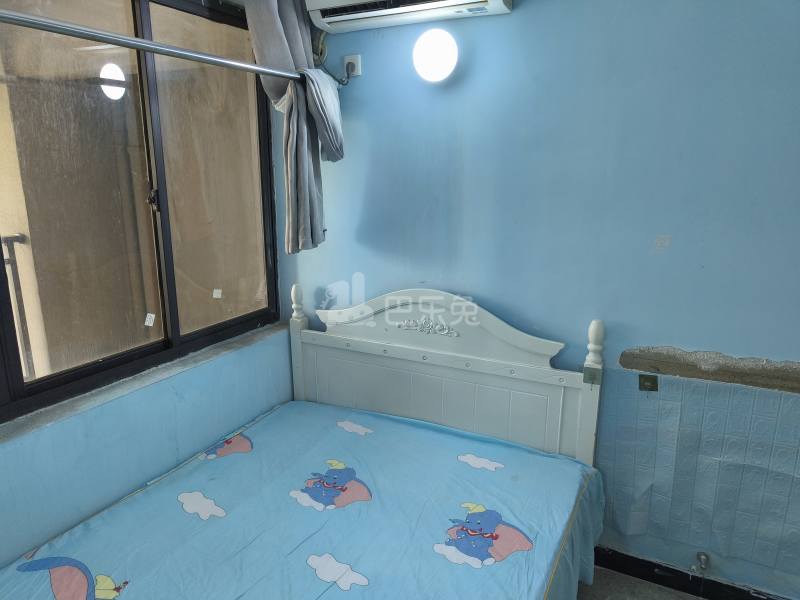 香逸尚城花园9286470卧室图1