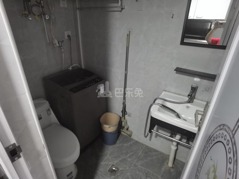 马陆汽配城A区9286795卫生间图8