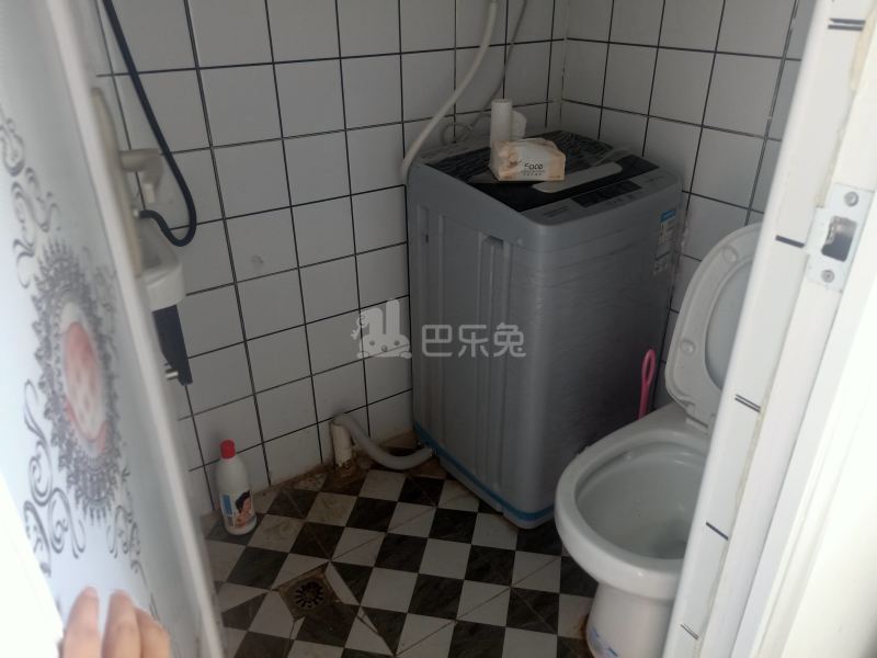 虹四村卫家宅（民房）9287220卫生间图4