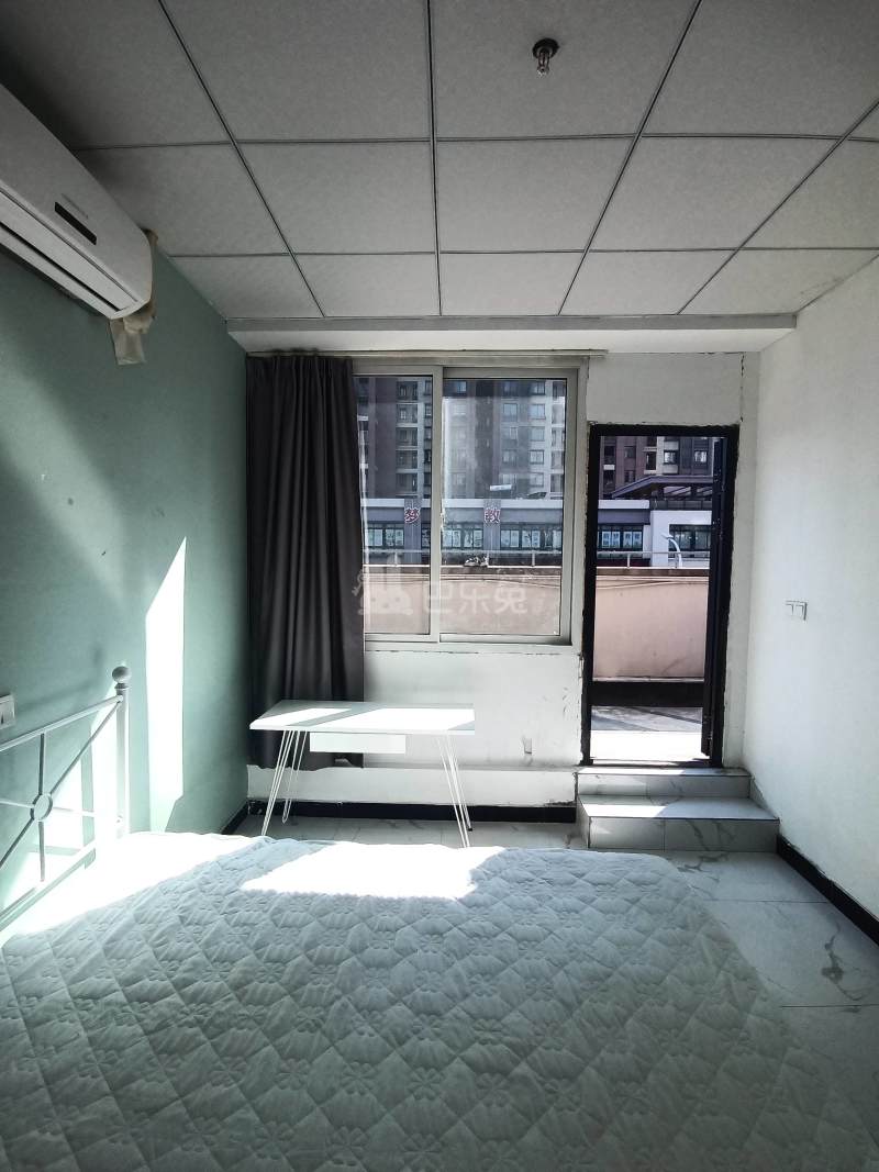 云翔佳苑（嘉年路650弄）9297653卧室窗户图15