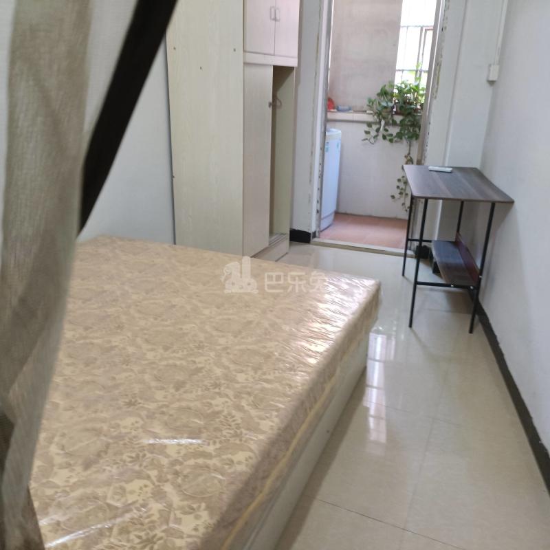 天枢街26号9298399卧室图0