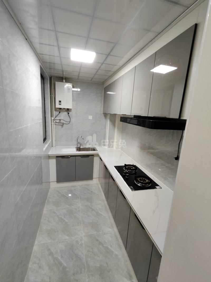 新凯城香樟苑（新凯家园3期）92905厨房图5