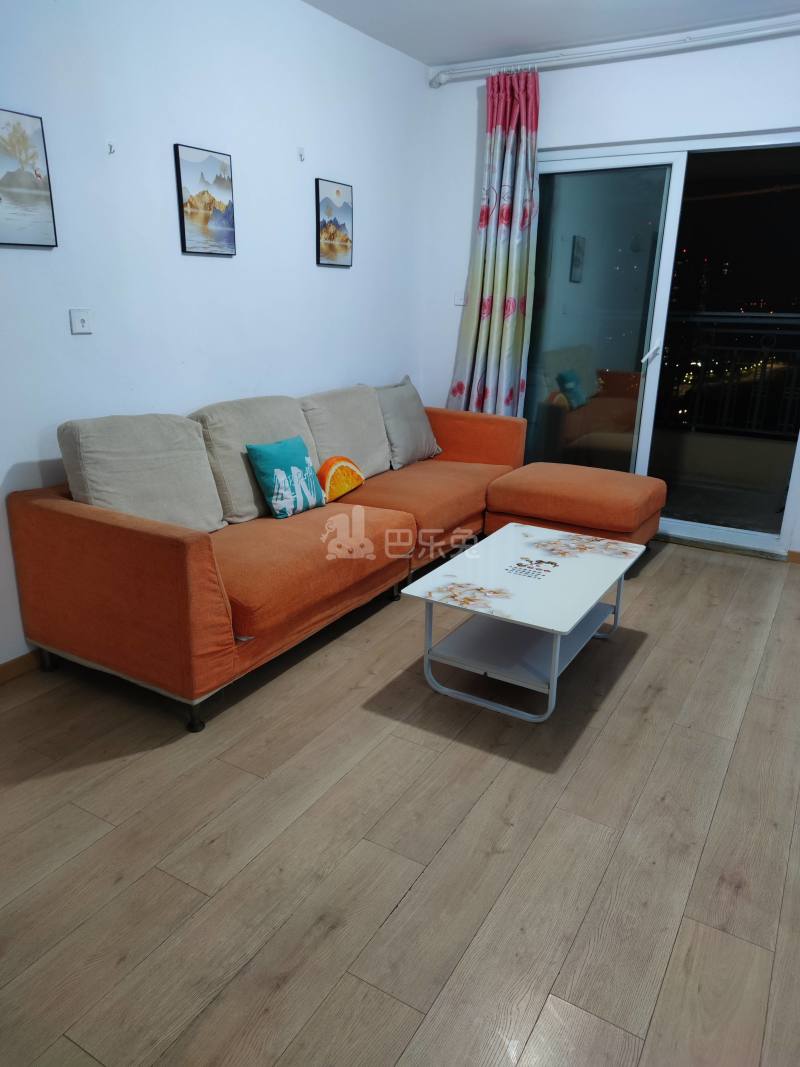 象屿都城怡园9303600客厅图5