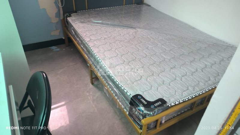 虹四村卫家宅（民房）9304805卧室图0