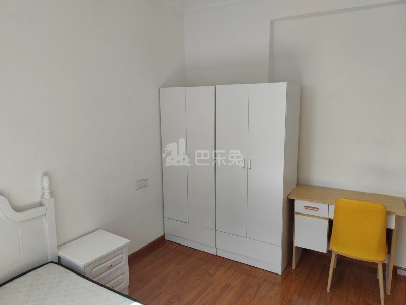 红联九漾华庭西区9308286卧室图2