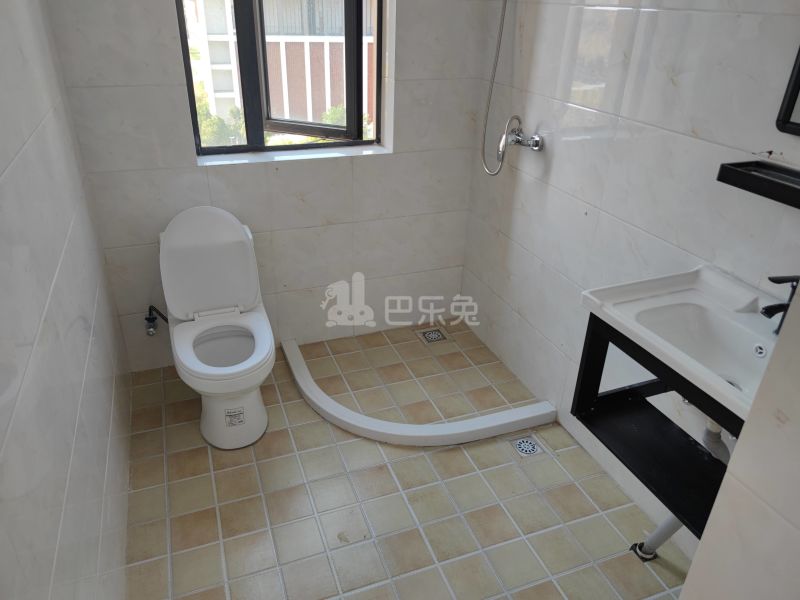 红联九漾华庭西区9308286卫生间图9