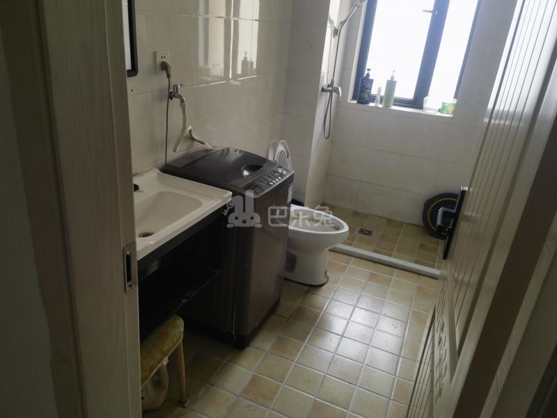 红联九漾华庭西区9308286卫生间图6