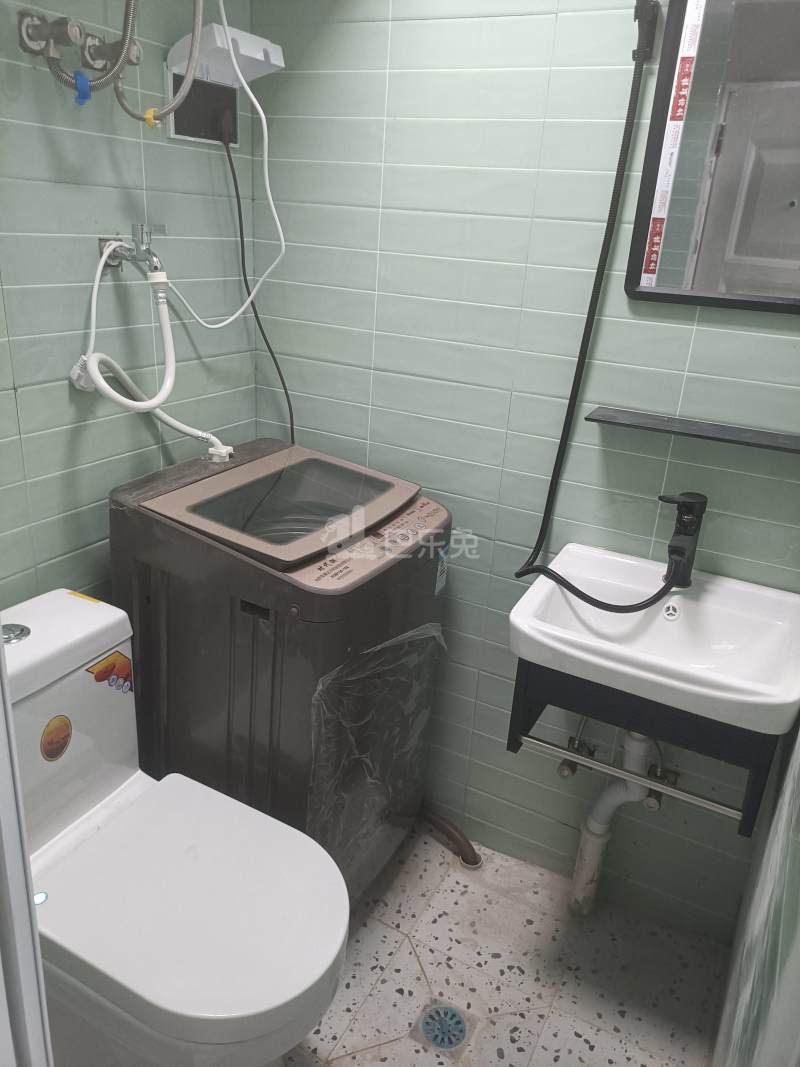 永丰村孙家宅9312514卫生间图4