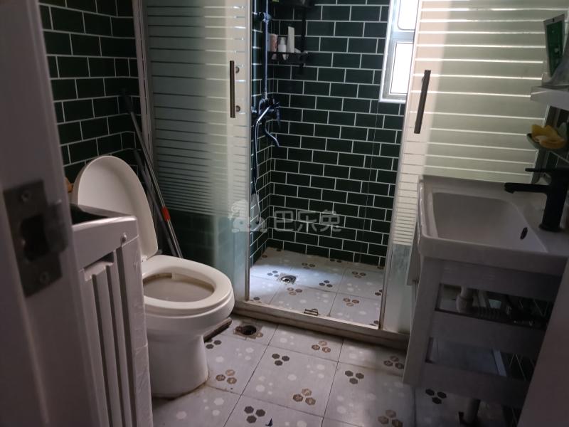 美罗家园年吉苑9313189卫生间图11