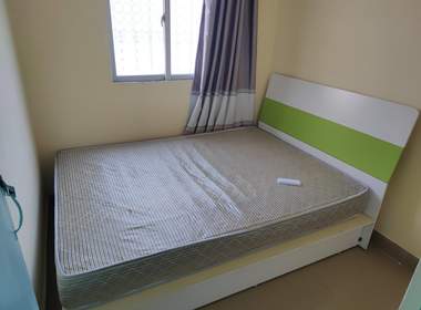 红风路18号 1室1厅1卫