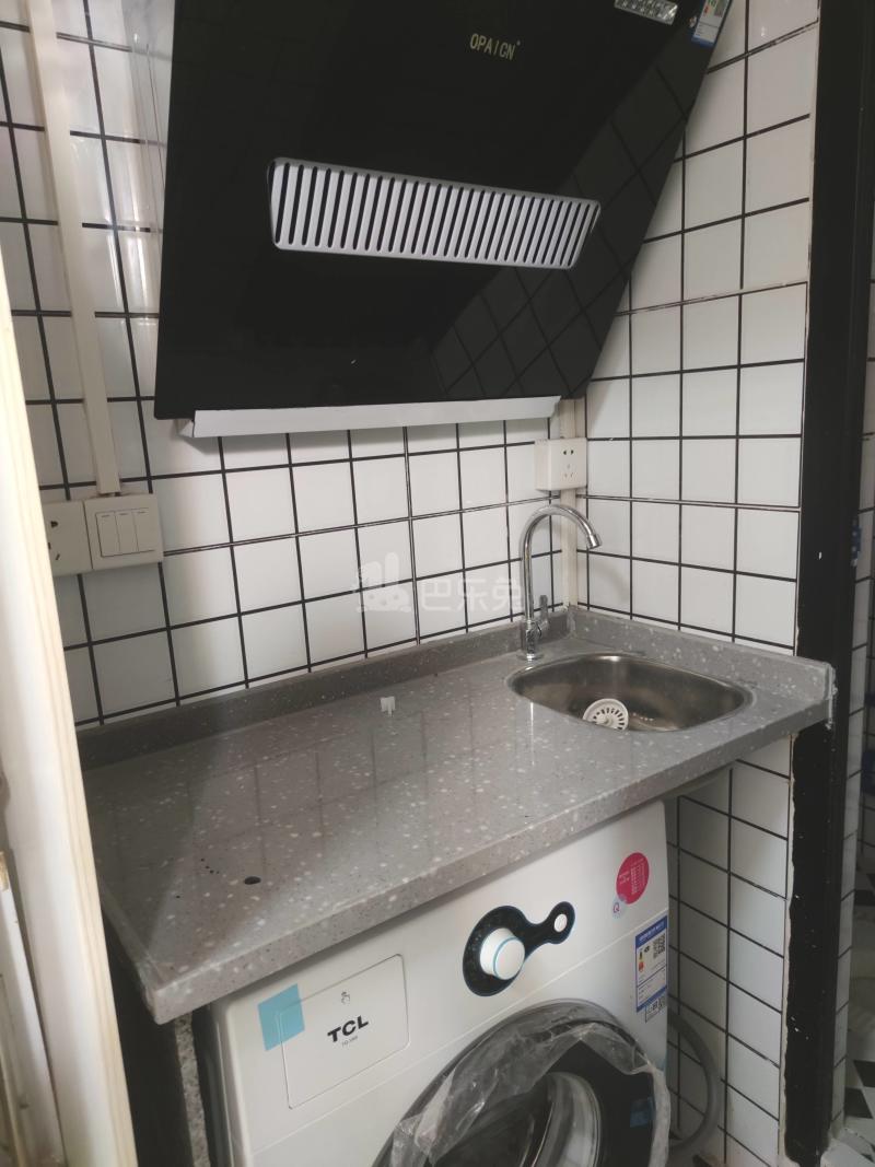 凤凰大街一巷6号9319423厨房图5