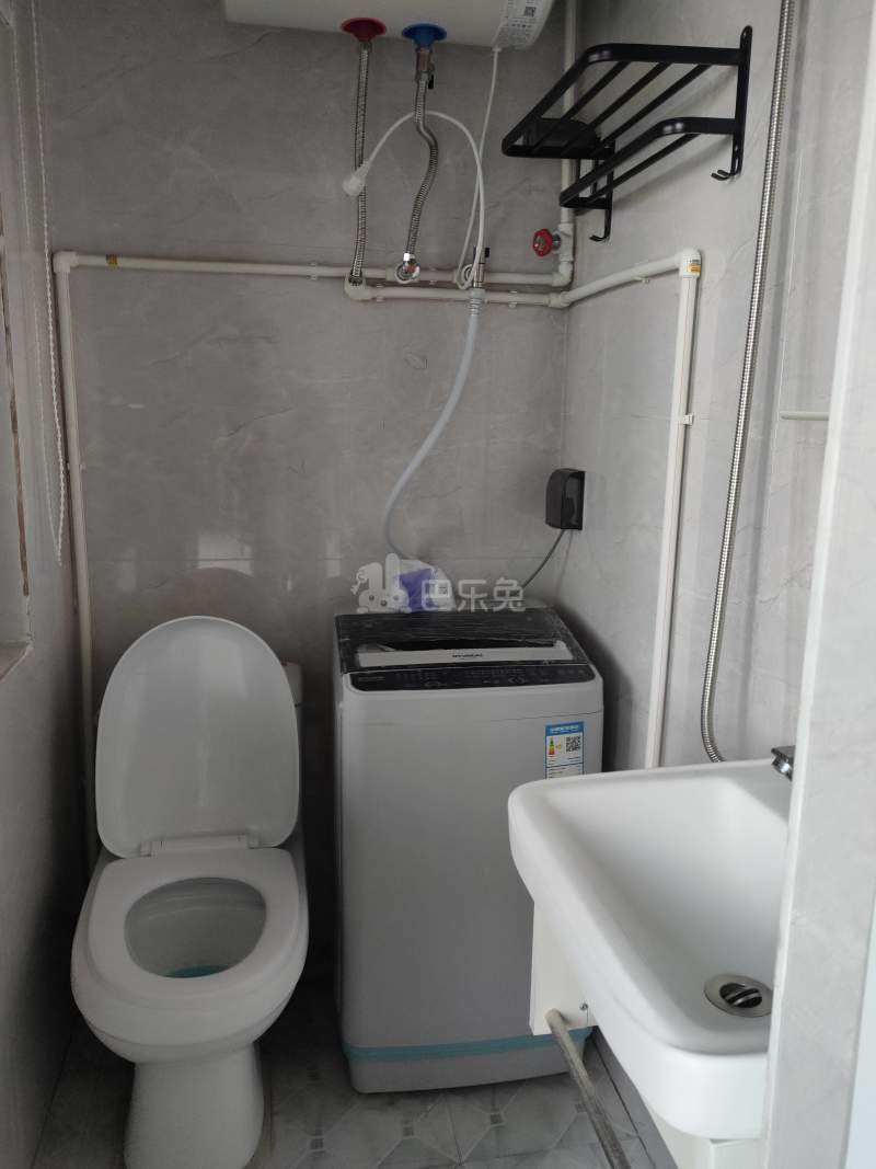 时代滨江悦9320837卫生间图5