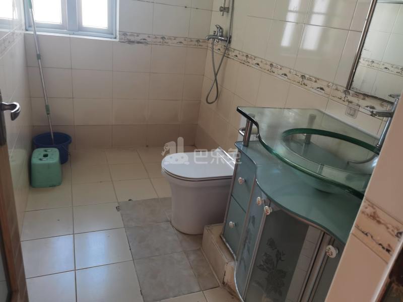 阳光棕榈园9322469卫生间图11