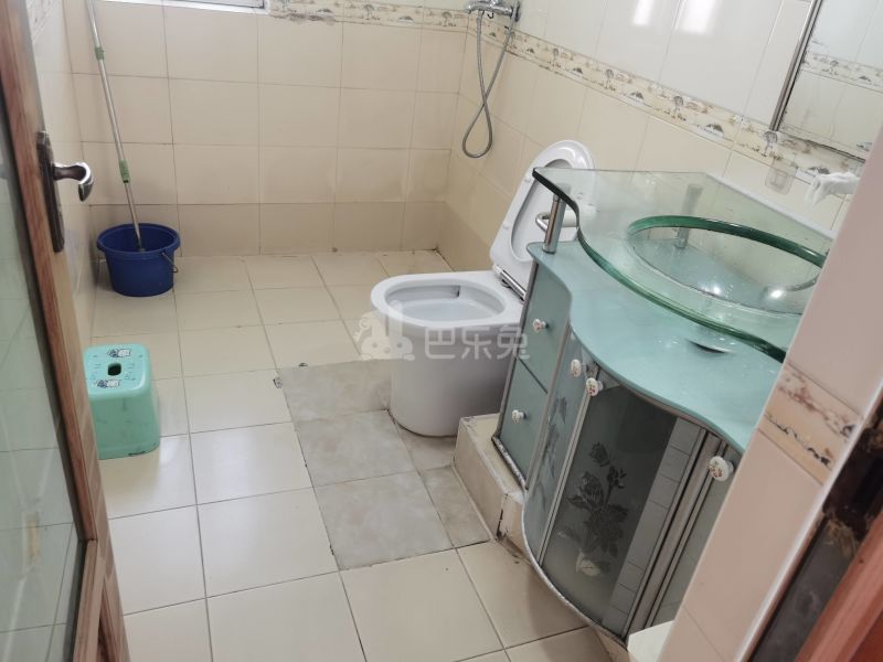 阳光棕榈园9322469卫生间图12