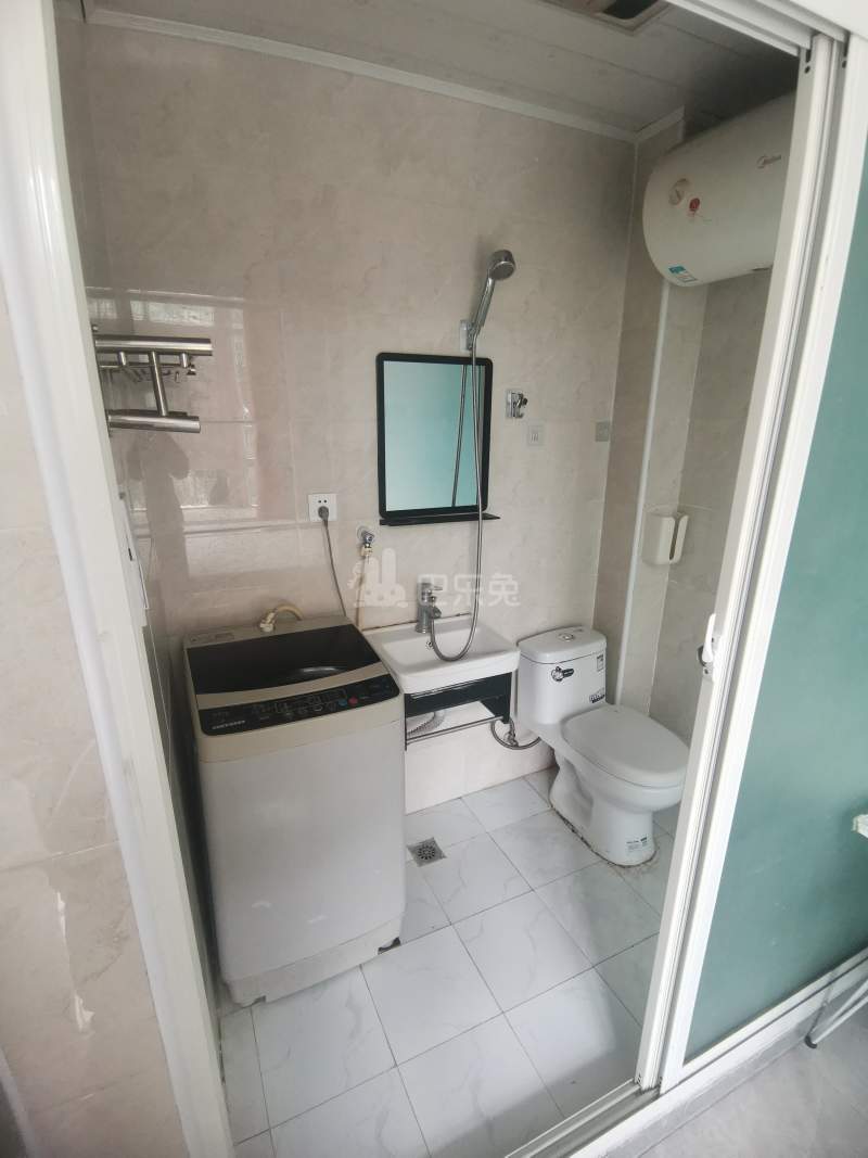 阳光苑一区9344776卫生间图6