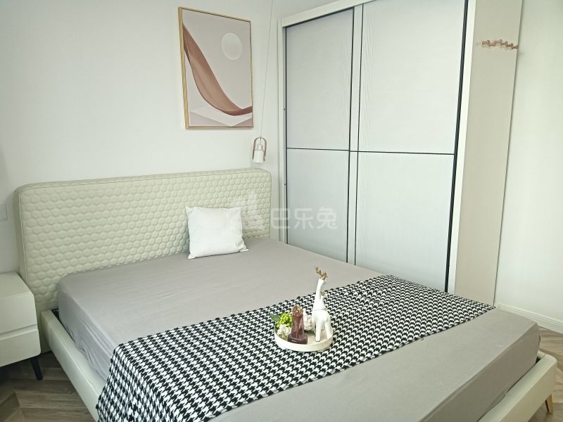 中远两湾城（中潭路100弄）9355028卧室图3