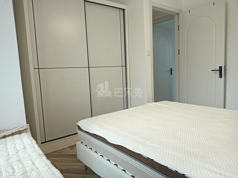 中远两湾城（中潭路100弄）9355028卧室图5