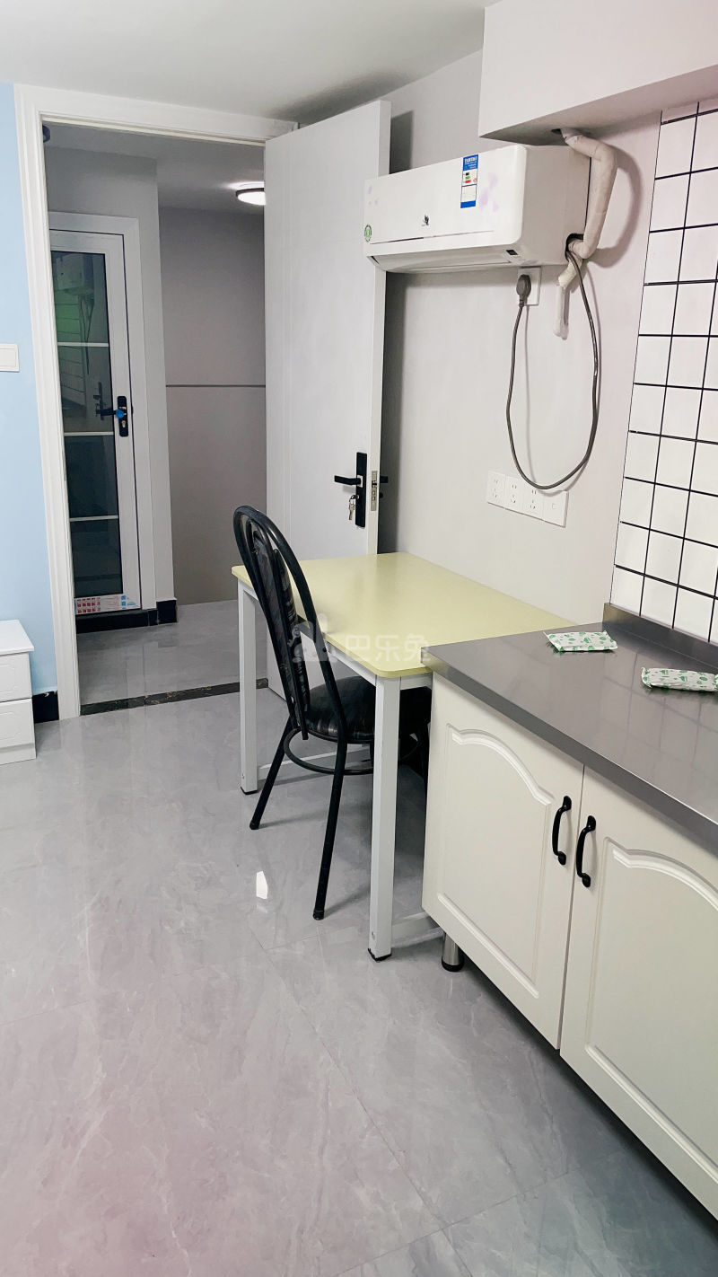 建境巧克力公馆9362010卧室图8