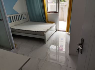 龙潭小区（灵石路1201弄） 