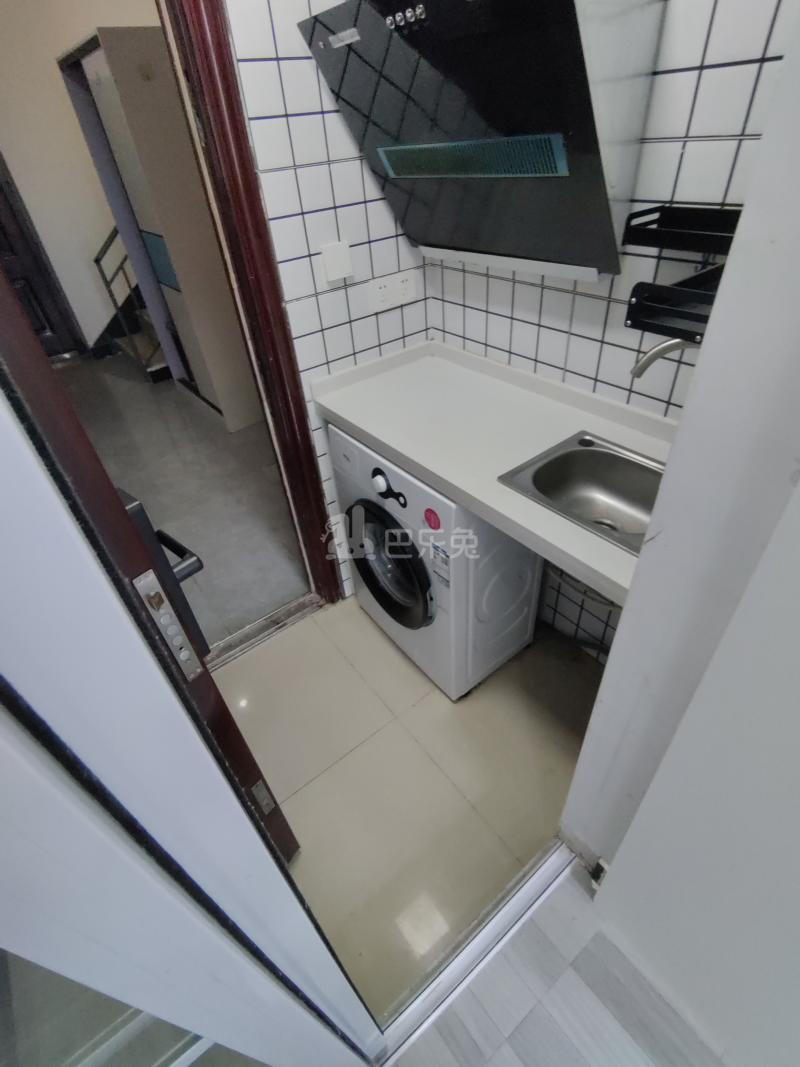 西郊家园（青浦）9376424厨房图4