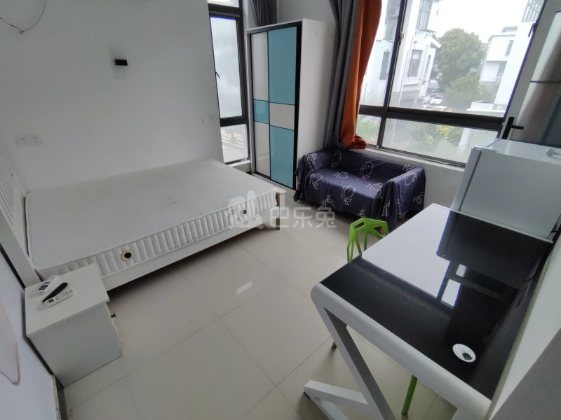 西郊家园（青浦）9376436卧室图1