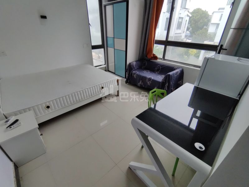 西郊家园（青浦）9376436卧室图0