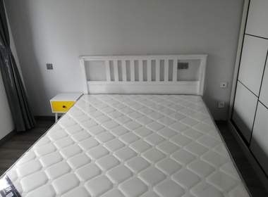 江通苑 3室1厅1卫