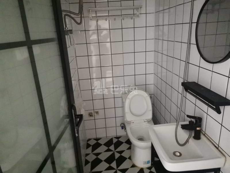 丰宝苑9398967卫生间图4