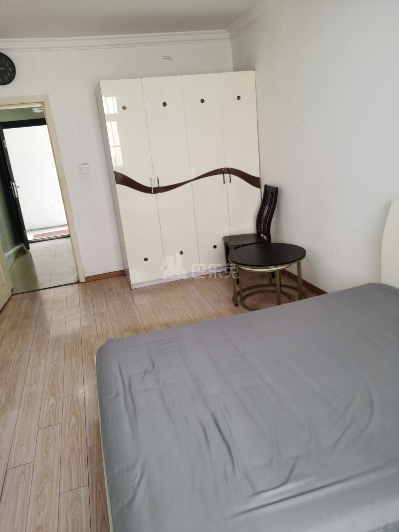 宁康小区（共和新路2203弄）939494卧室图2