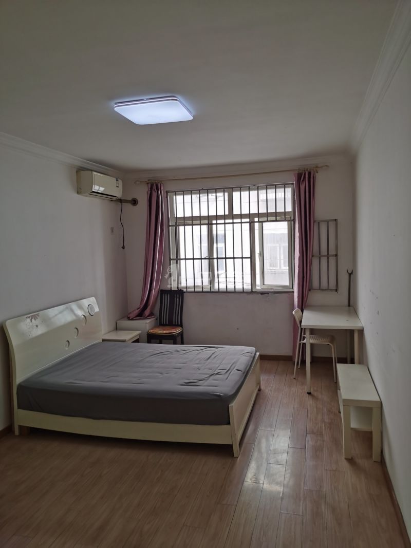 宁康小区（共和新路2203弄）939494卧室图3