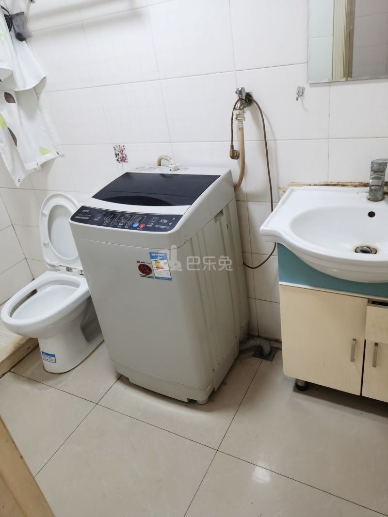 宁康小区（共和新路2203弄）939494卫生间图6