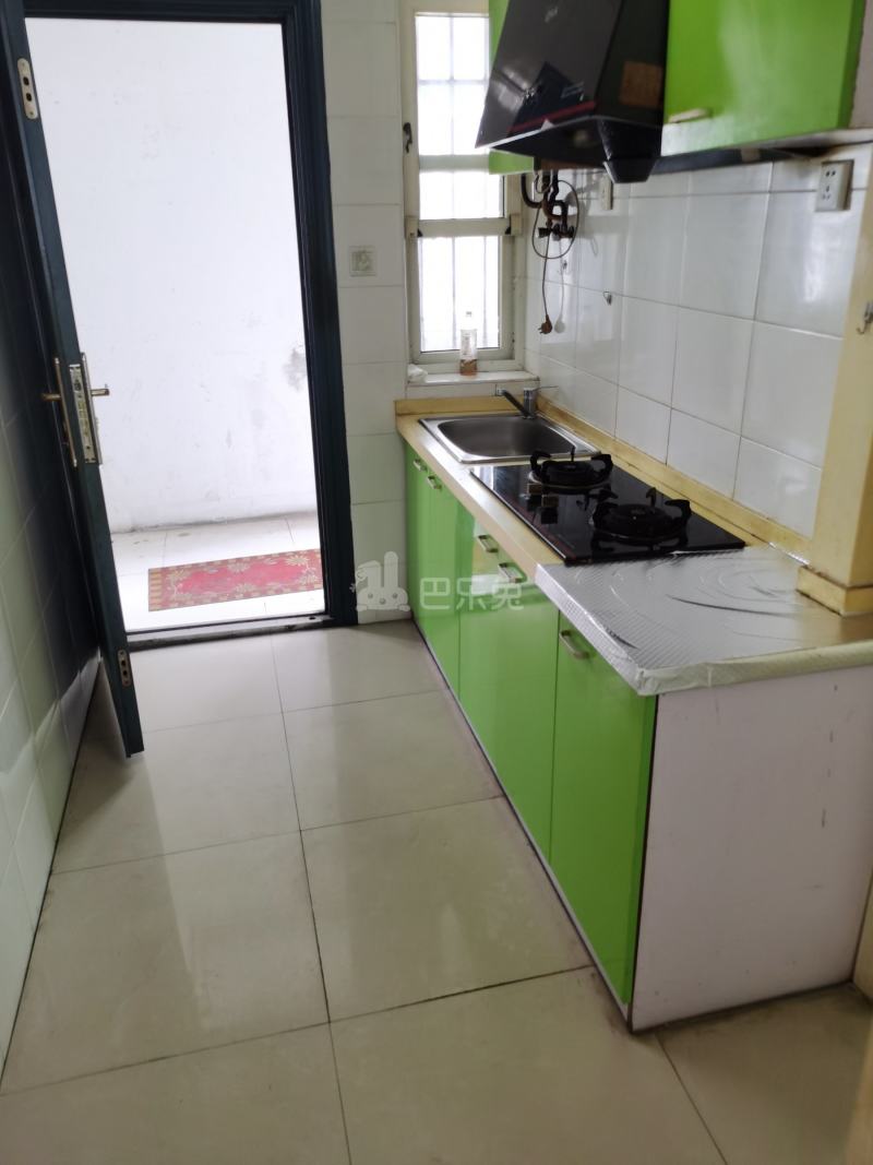 宁康小区（共和新路2203弄）939494厨房图5