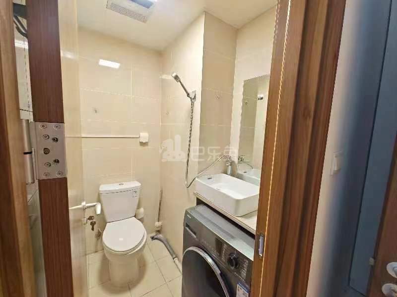 海上风华9415053卫生间图5