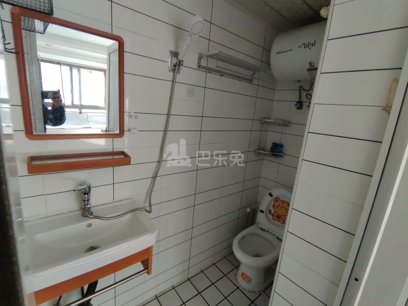 景华新苑9415125卫生间图5