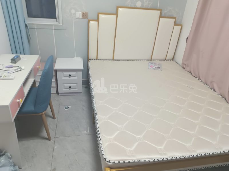 东江小区（兰坪路301弄12支弄）9416478卧室图1