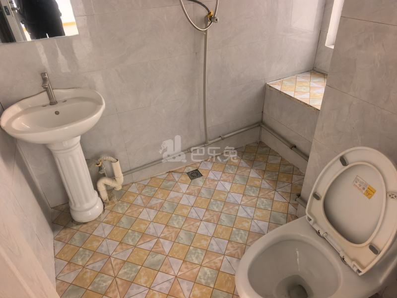 象屿都城怡园9419630卫生间图6