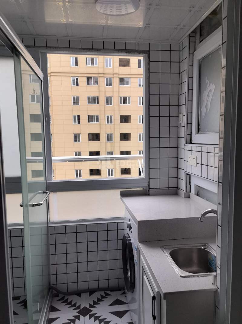 永德宝邸9420704卧室窗户图6