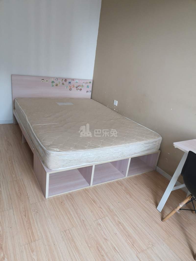 融创瑷颐湾9422574卧室图3