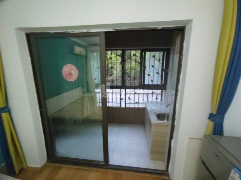 复地连城国际9426635卧室窗户图7