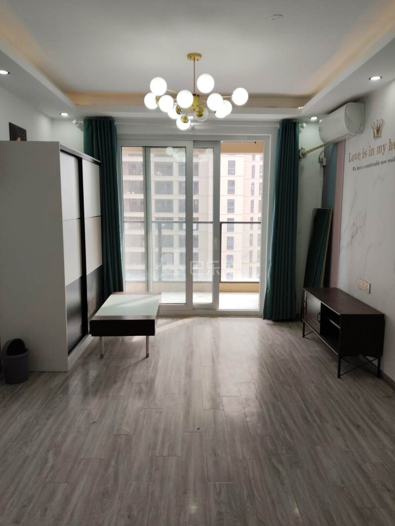 浦西玫瑰园（天誉名邸）9432943客厅图4