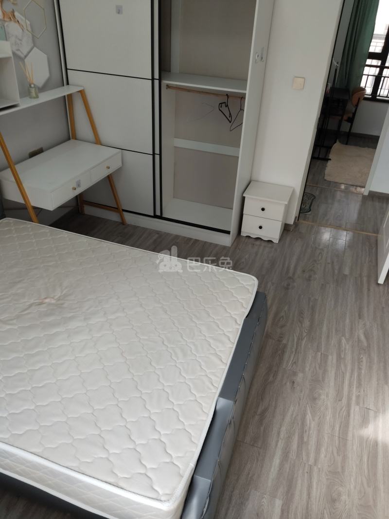 浦西玫瑰园（天誉名邸）9432943卧室图1