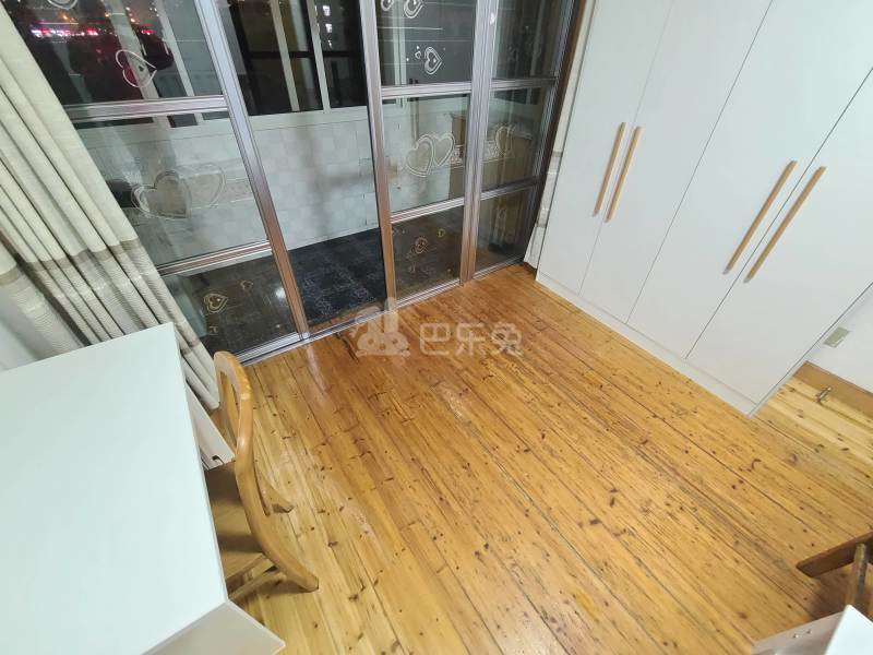 三新路5弄小区9436968卧室图6