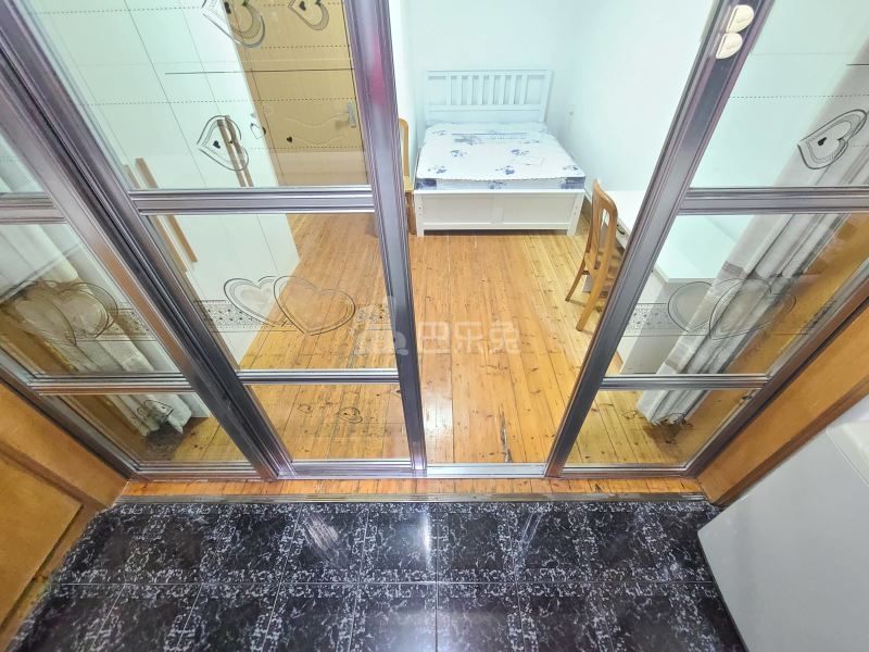 三新路5弄小区9436968卧室图1