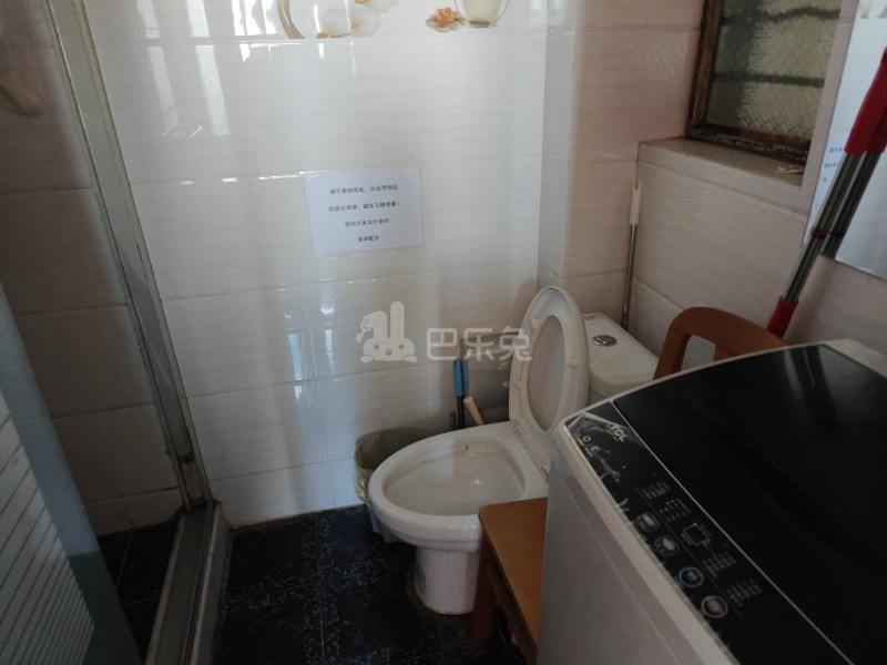 三新路5弄小区9436968卫生间图15