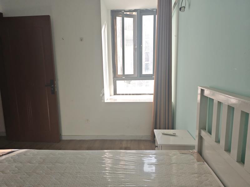 三花现代城丹桂苑9437614卧室图3